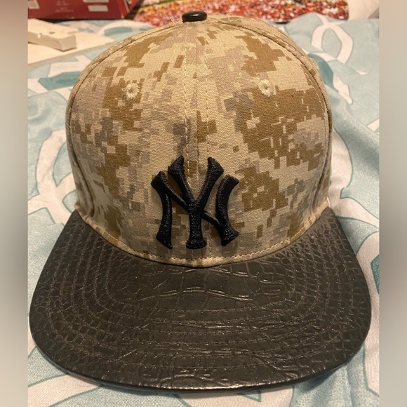 Pro Standard Other - Camo Yankees Hat.